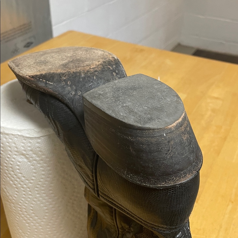 Lucchese Black and Brown Western Boots - Picture 9 of 9